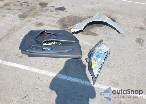 2013 Chevrolet Malibu 1Lt из США, поврежденный, VIN 1G11C5SA6DF154092